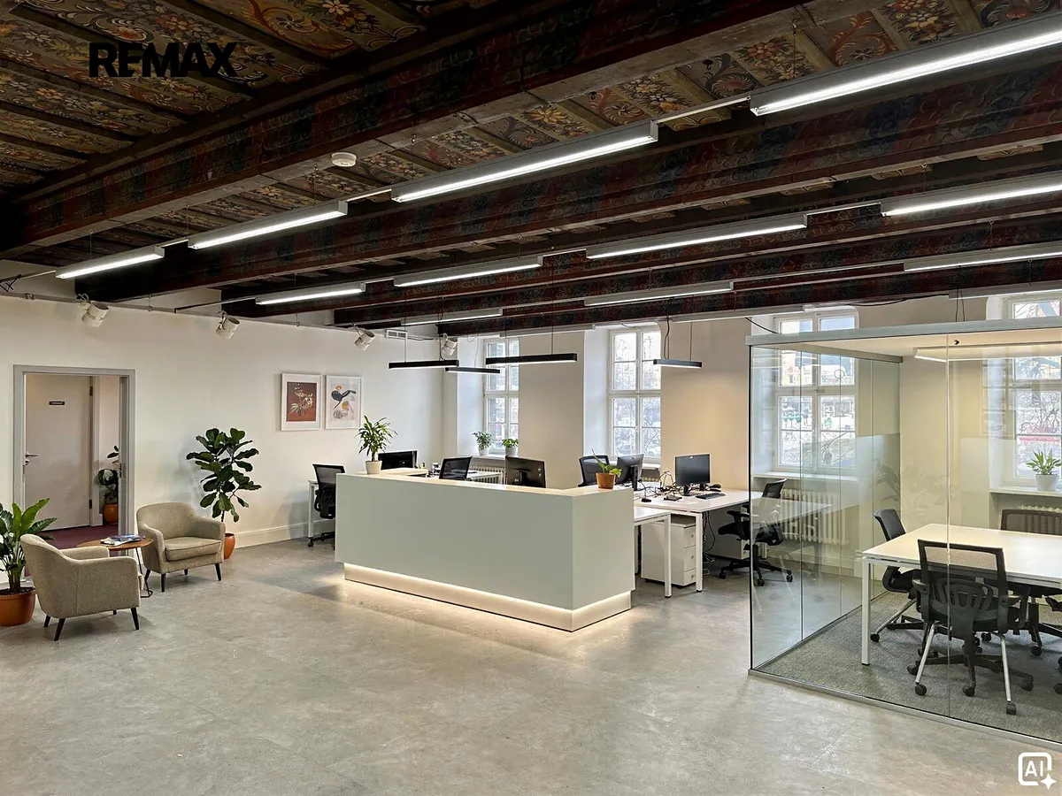 Pronájem kanceláře 206 m²